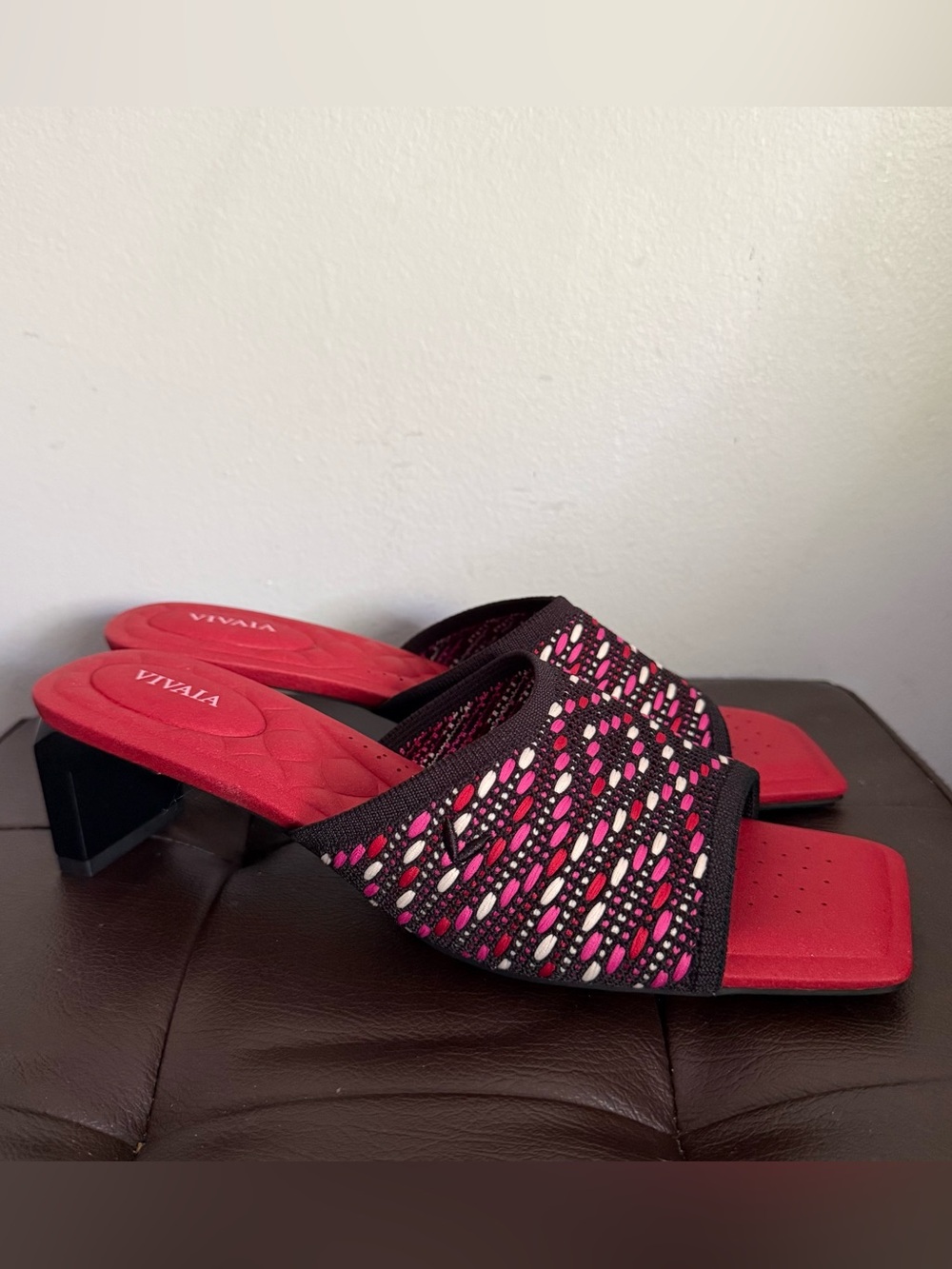 Vivaia Women’s 39/8 Juliet Pro Sandal Pink & Black Knit Slide Heels